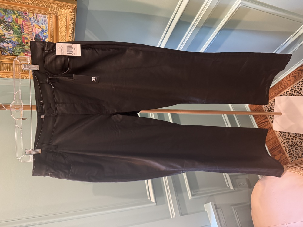 NWT Kut from the Kloth - Ana - High Rise - Fab AB - Flare - 18W - Black Coated